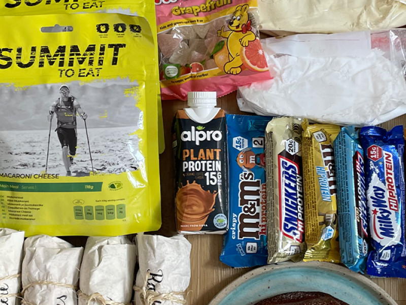 Co jíst na horách? Tipy, jak si na treku pochutnat a mít dost energie